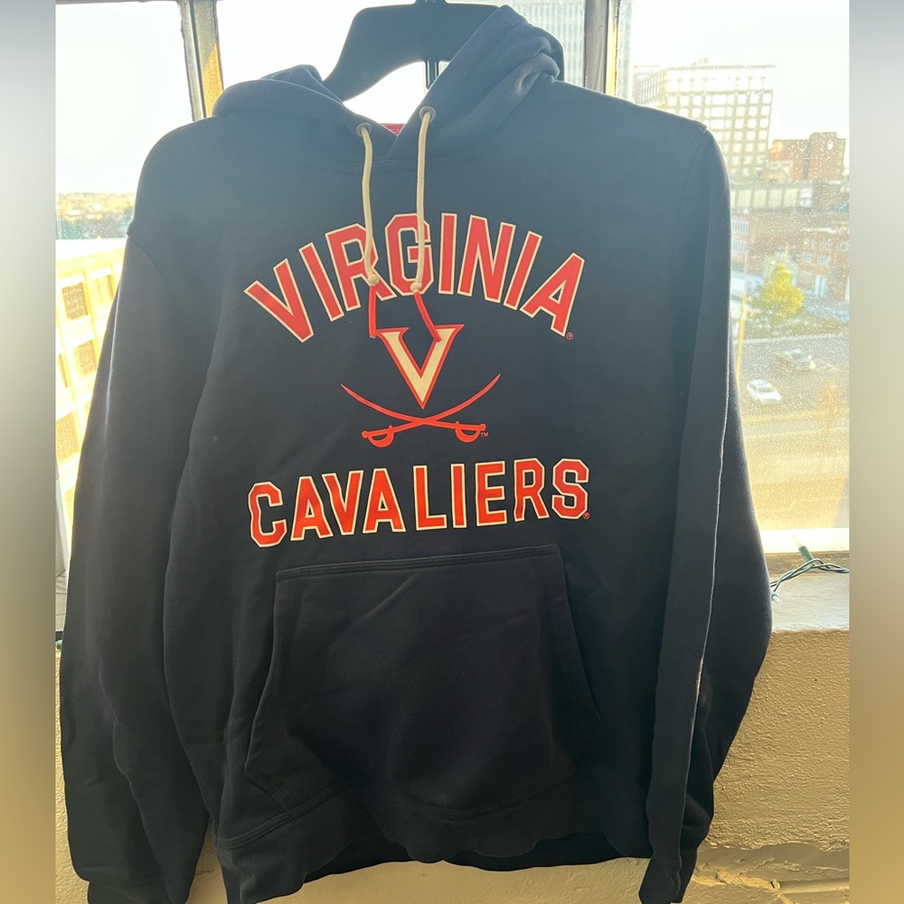 UVA hoodie in a great condition! Barely worn
